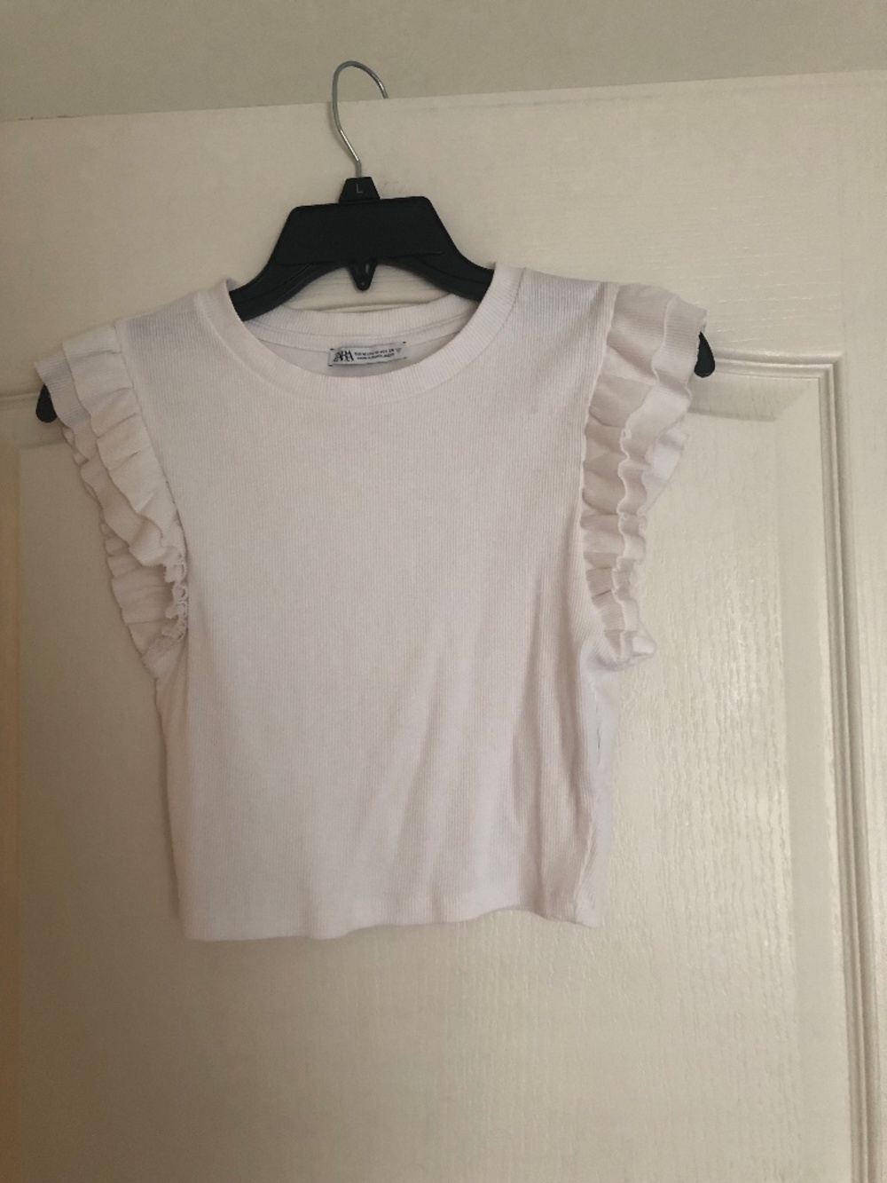Pretty fitted white top